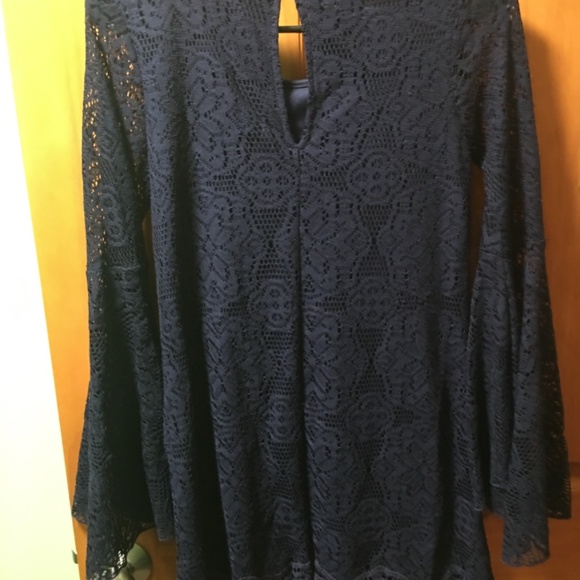 Navy Lace Dress - Picture 4 of 5